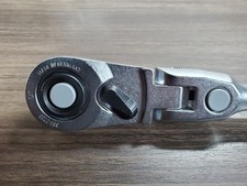 CAT 1/2" Locking Flex Head